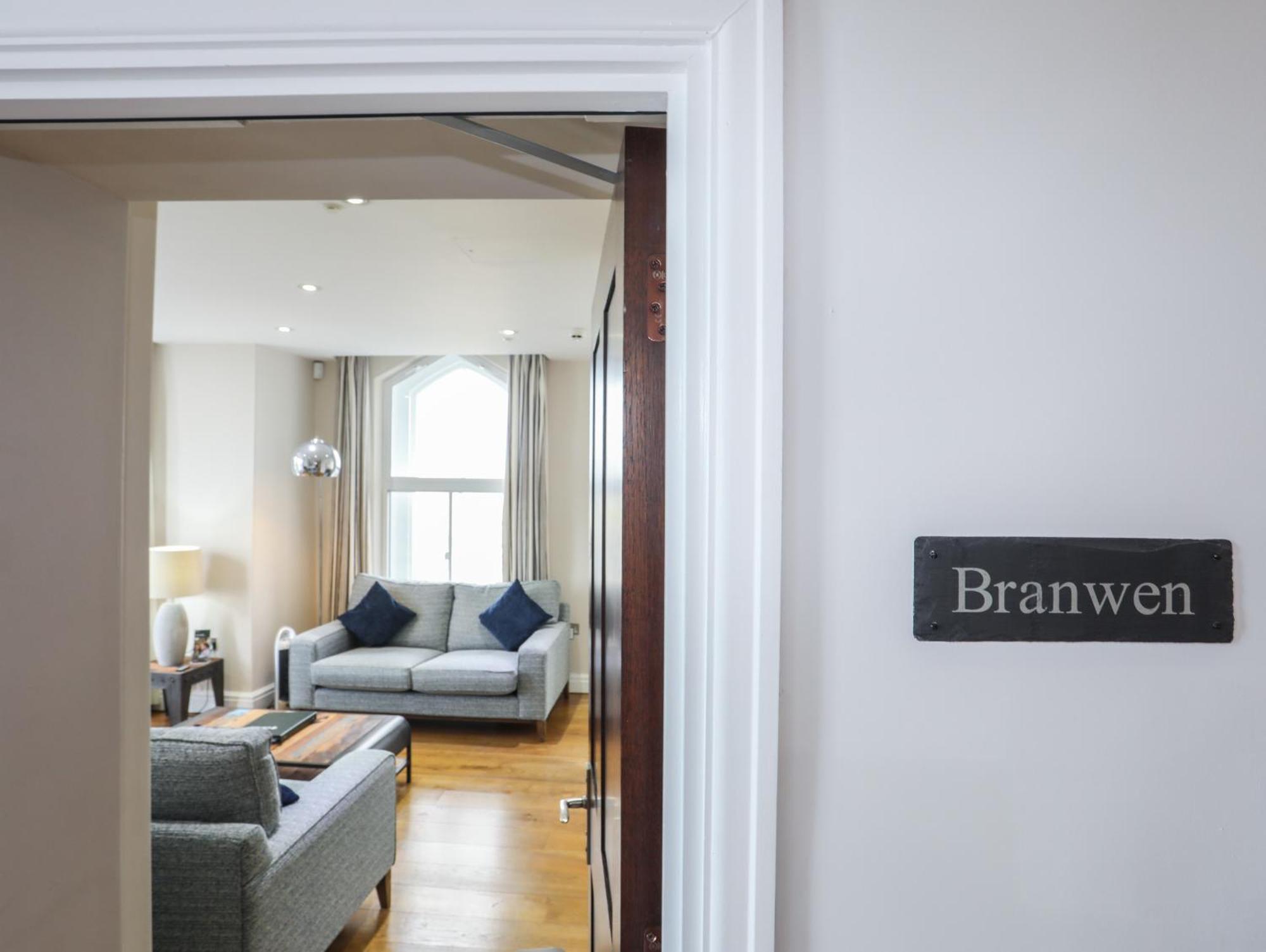 Harlech Apartments - Branwen Luaran gambar